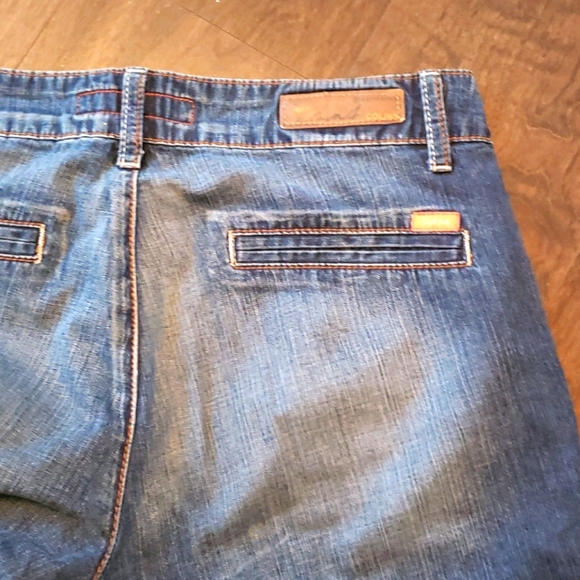 Jeans - Picture 2 of 7